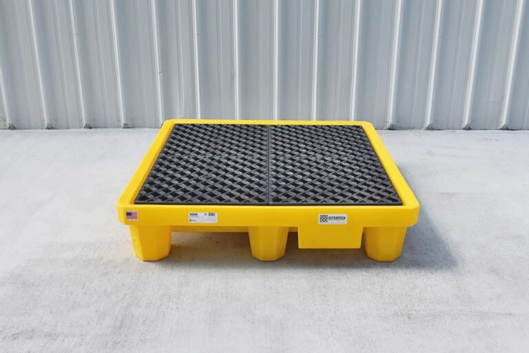UltraTech four-drum spill pallet, standard model